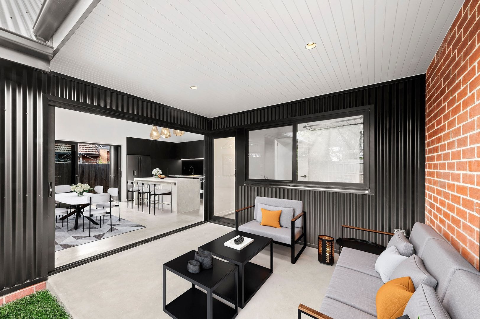 472234_11JacksonSt075-final_1920px - Outdoor Area.jpg